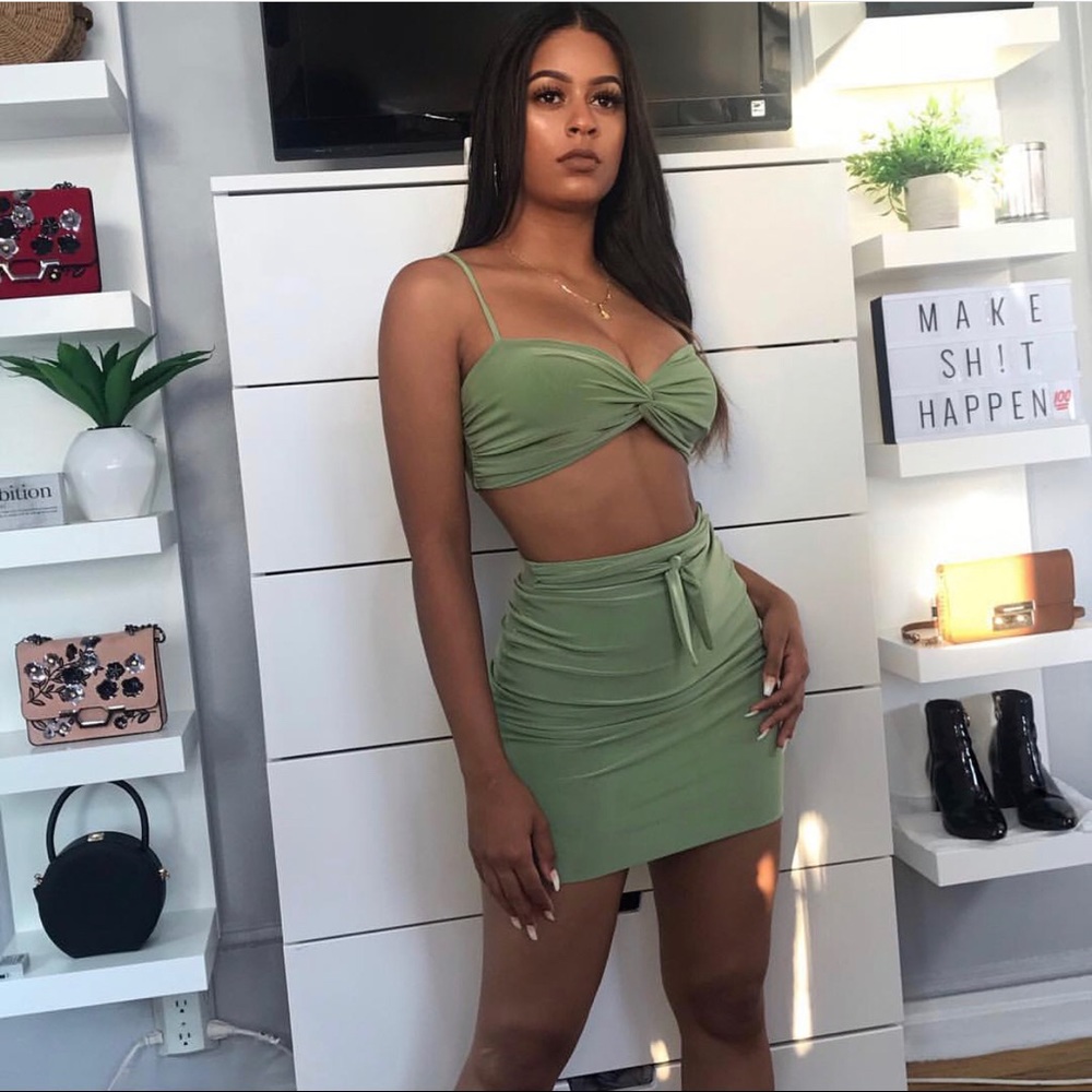 Olive skirt set